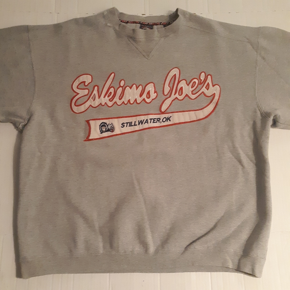 VTG Eskimo Joe's Grey Crew Neck Sweatshirt Medium